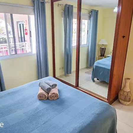 Mona's Point Tenerife - Aircon, Private Parking And Heated Pool Apartament *