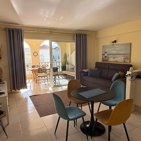 Mona's Point Tenerife - Aircon, Private Parking And Heated Pool Apartamento San Miguel de Abona